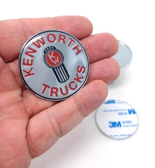 kenworth-kw-air-valve-knob-chrome-tractor-trailer-set-chrome-w-emblems