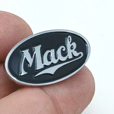 mack-truck-emblem-lapel-enamel-hat-pin-peterbilt-mack-metal