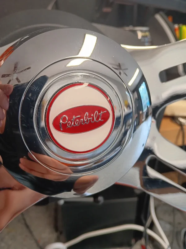 peterbilt-steering-wheel-horn-2-button peterbilt-steering-wheel-horn-button-metal-emblem-3m-red-white-1.5-inches