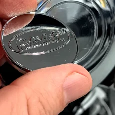 peterbilt-steering-wheel-horn-4-button peterbilt-steering-wheel-horn-button-metal-emblem-3m-vhb-chrome-3d-1.5-inches