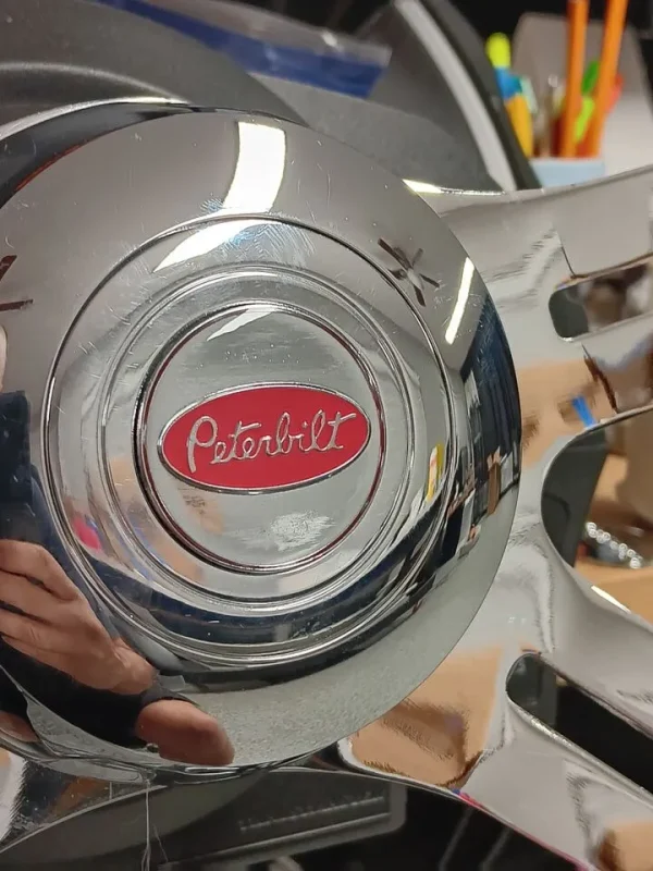 peterbilt-steering-wheel-horn-button peterbilt-steering-wheel-horn-button-metal-emblem-3m-red-chrome-1.5-inches