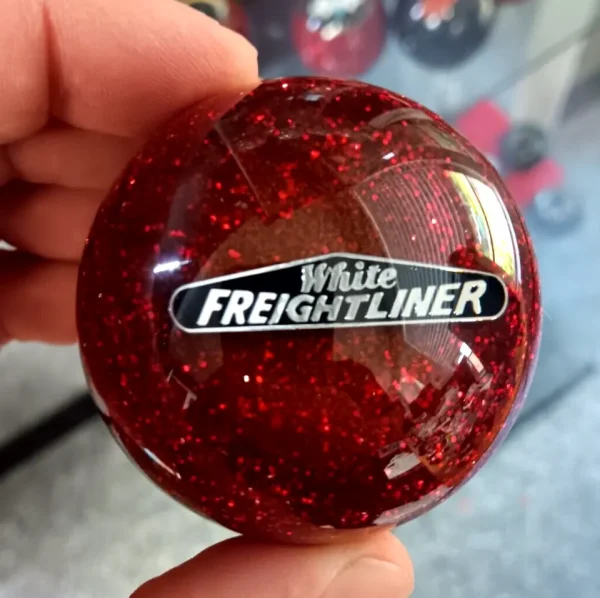 white-freightliner-gear-shift-red white-freightliner-gear-shift-shifter-knob-semi-hanco-style-glitter-vintage-red